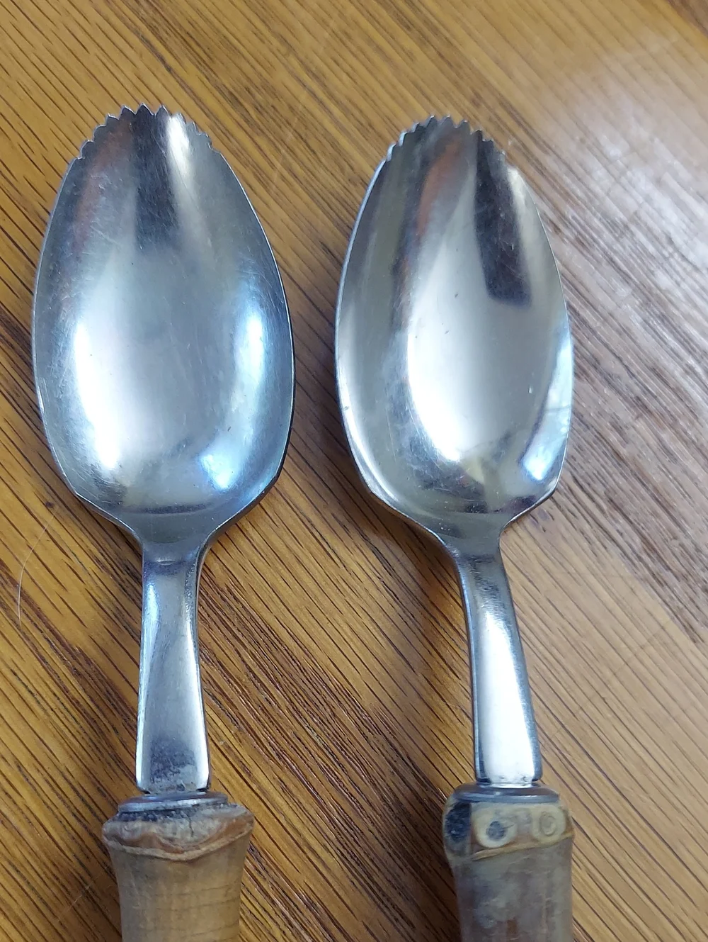 2 Vintage Grapefruit Spoons Wood Bamboo Handle Stainless Steel Made in Japan